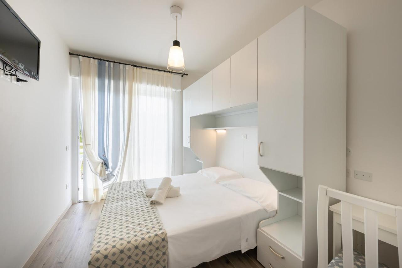 Hotel Tizian Beach Caorle Kültér fotó